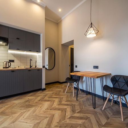 Dayflat Apartments Maidan Area Kyiv Exterior photo